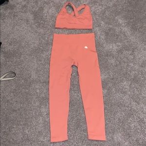 Peach workout outfit!!